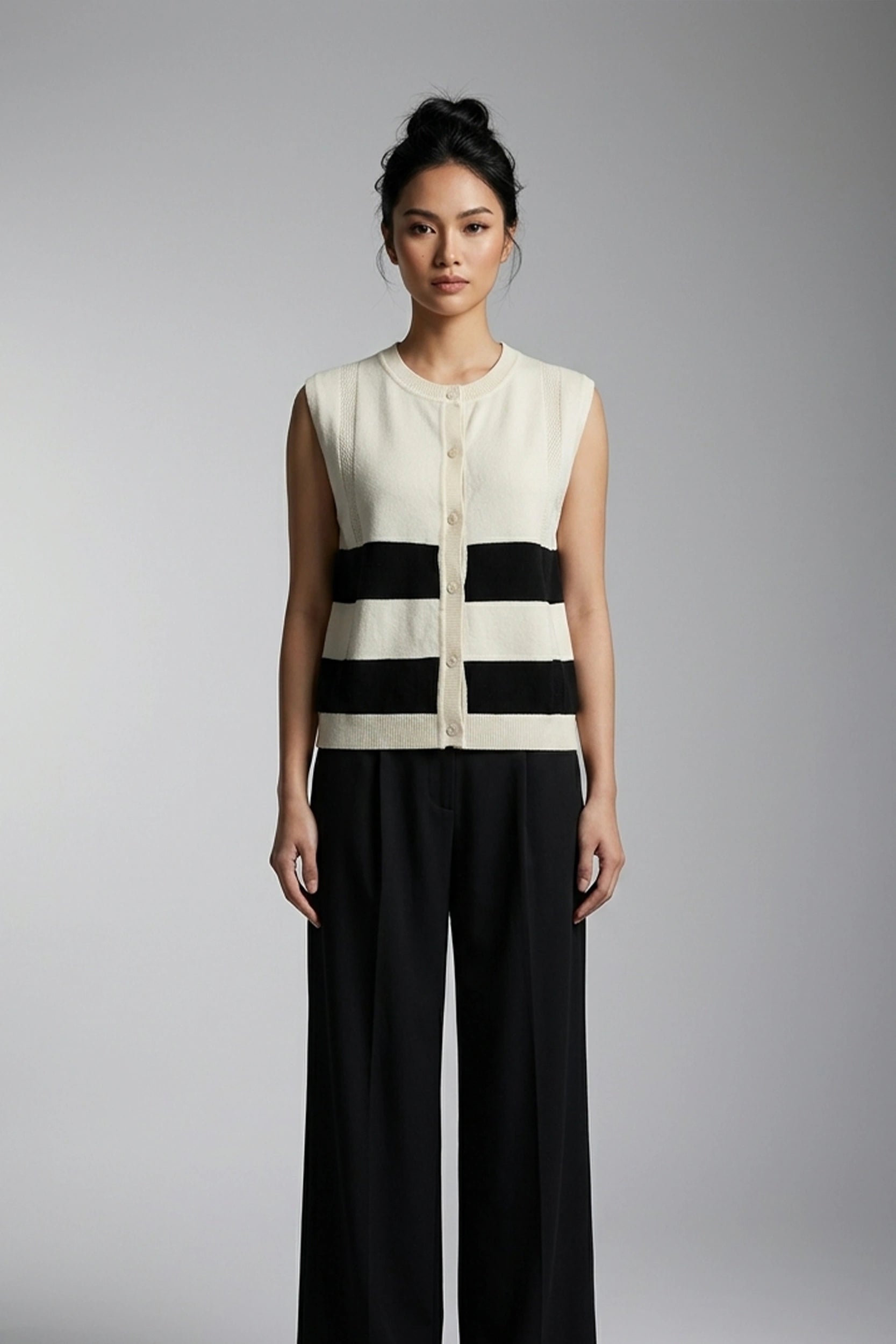 Ladies Sleeveless Knitted Front Button Vest